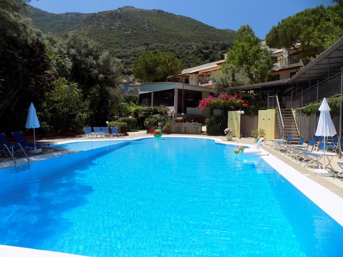 Lefkas Blue Hotel Nikiana Exterior photo