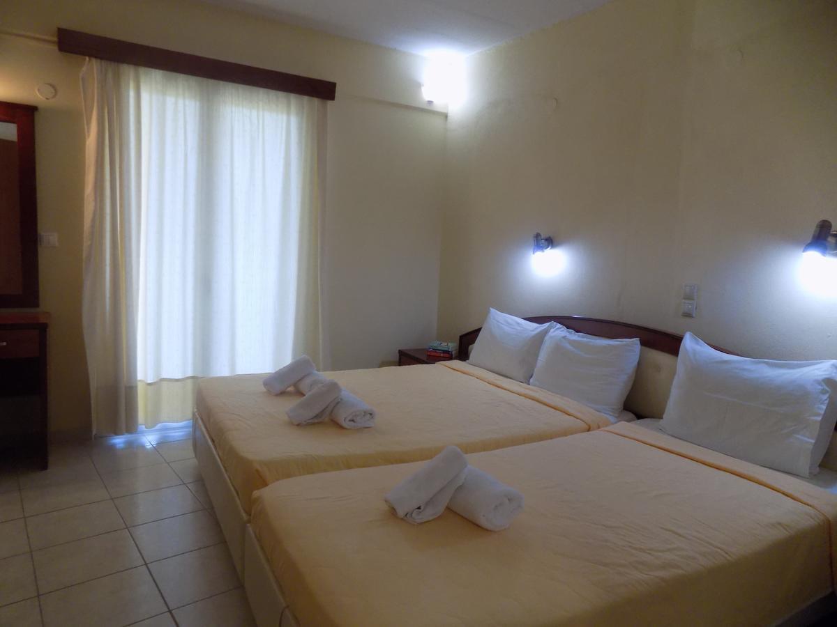 Lefkas Blue Hotel Nikiana Exterior photo