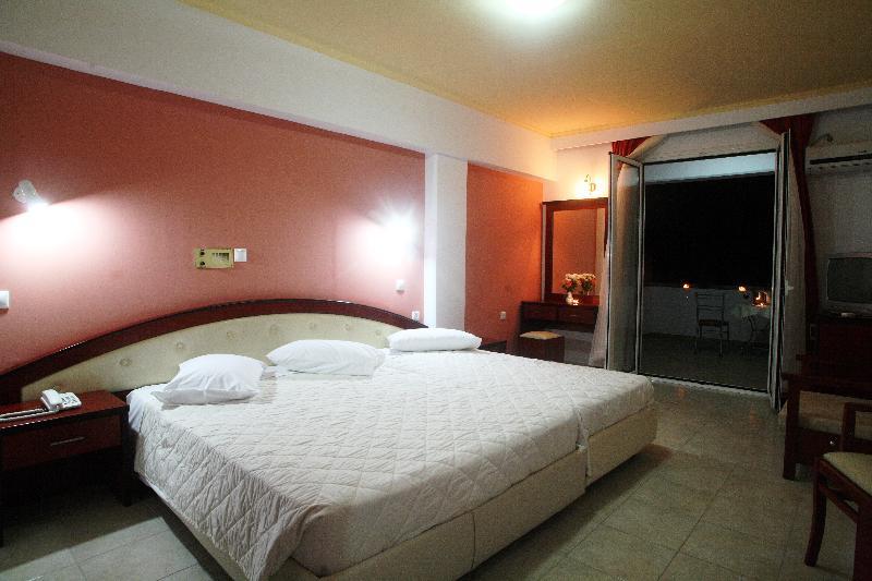 Lefkas Blue Hotel Nikiana Exterior photo